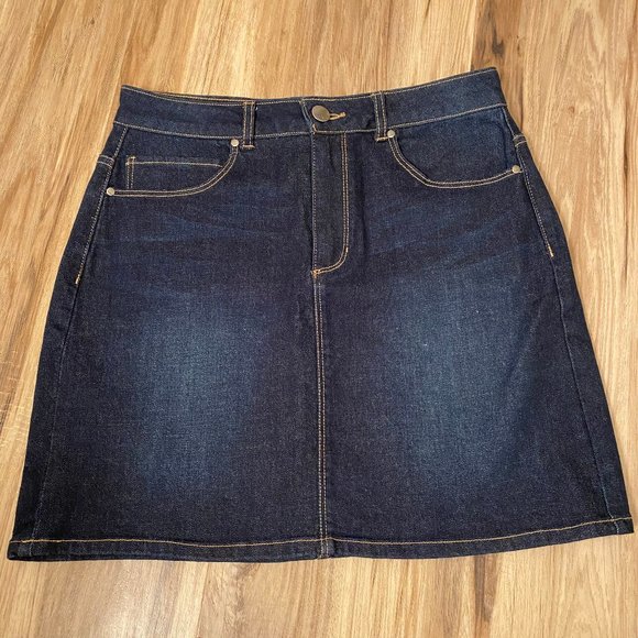 NWT Harper denim skirt Francesca's medium - Picture 2 of 6